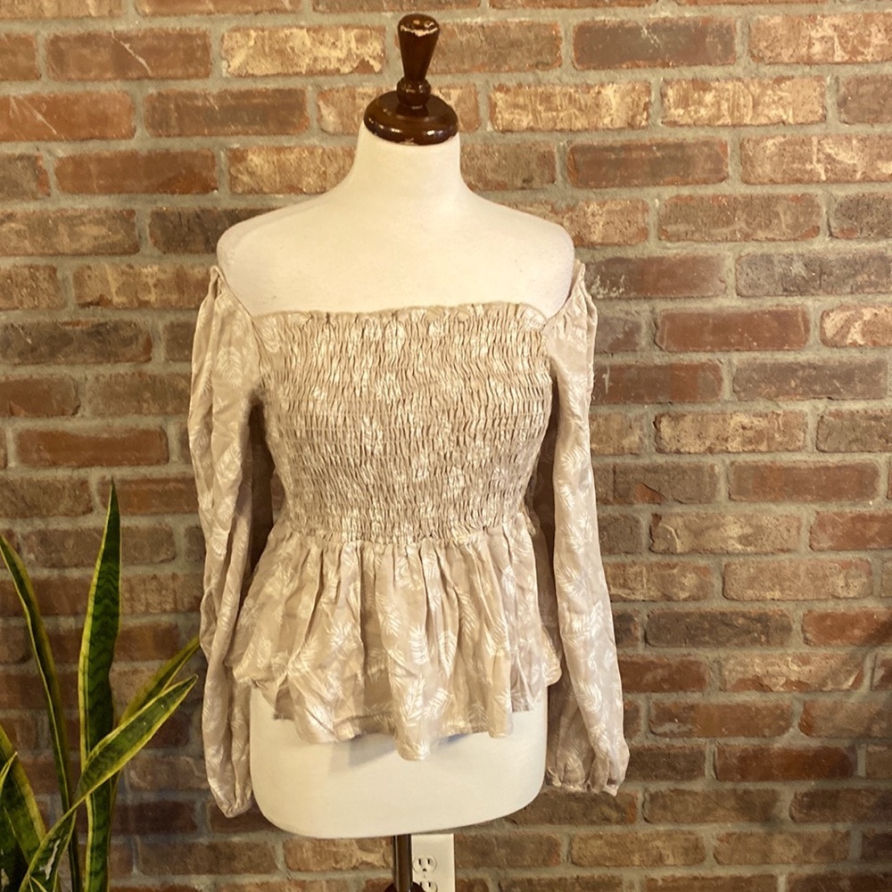GeeGee medium tan and cream blouse